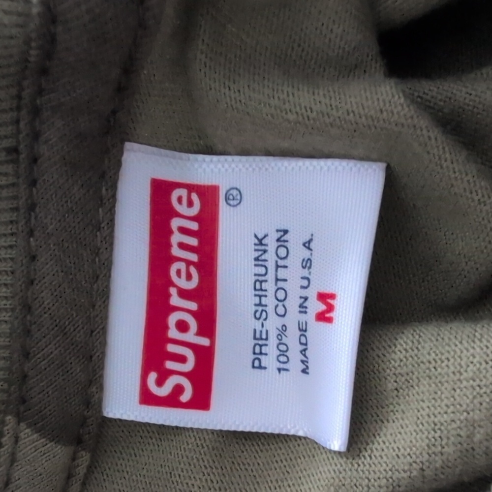 NWOT Supreme Fronts Tee 'Woodland Camo' - Picture 4 of 4
